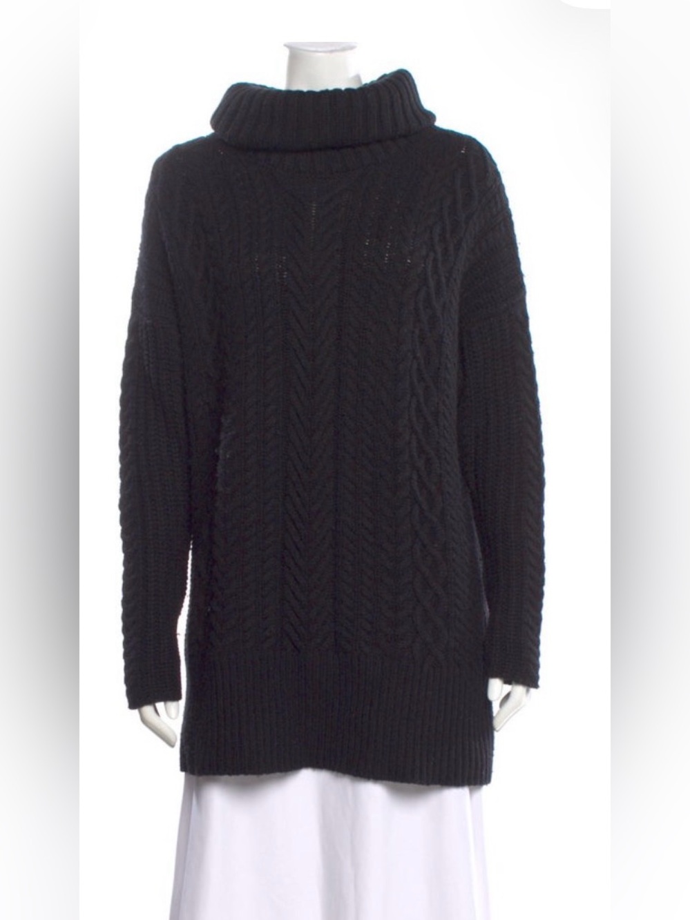 Women’s Alice and Olivia Chunky Knit Sweater